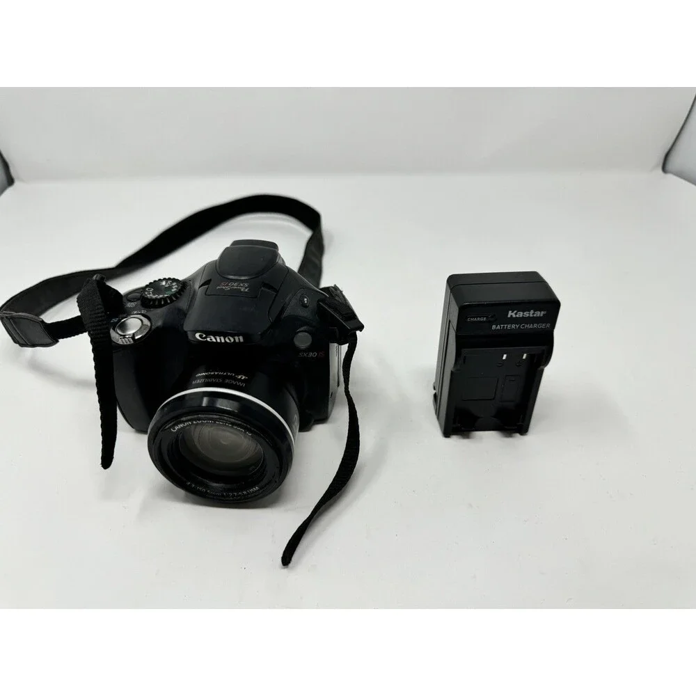 Canon SX30 SI Digital Camera - Read